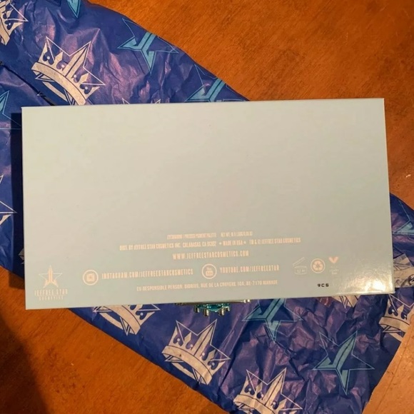Jeffree Star “Blue Blood” Palette 100% Auth - Picture 5 of 7